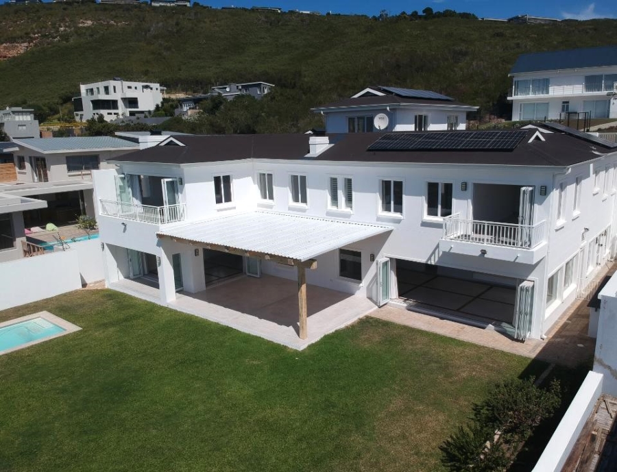 5 Bedroom Property for Sale in Whale Rock Western Cape